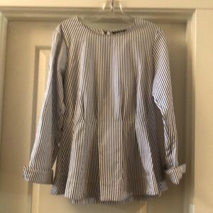 DKNY long sleeve blouse striped. Zipper down the back. Size Medium